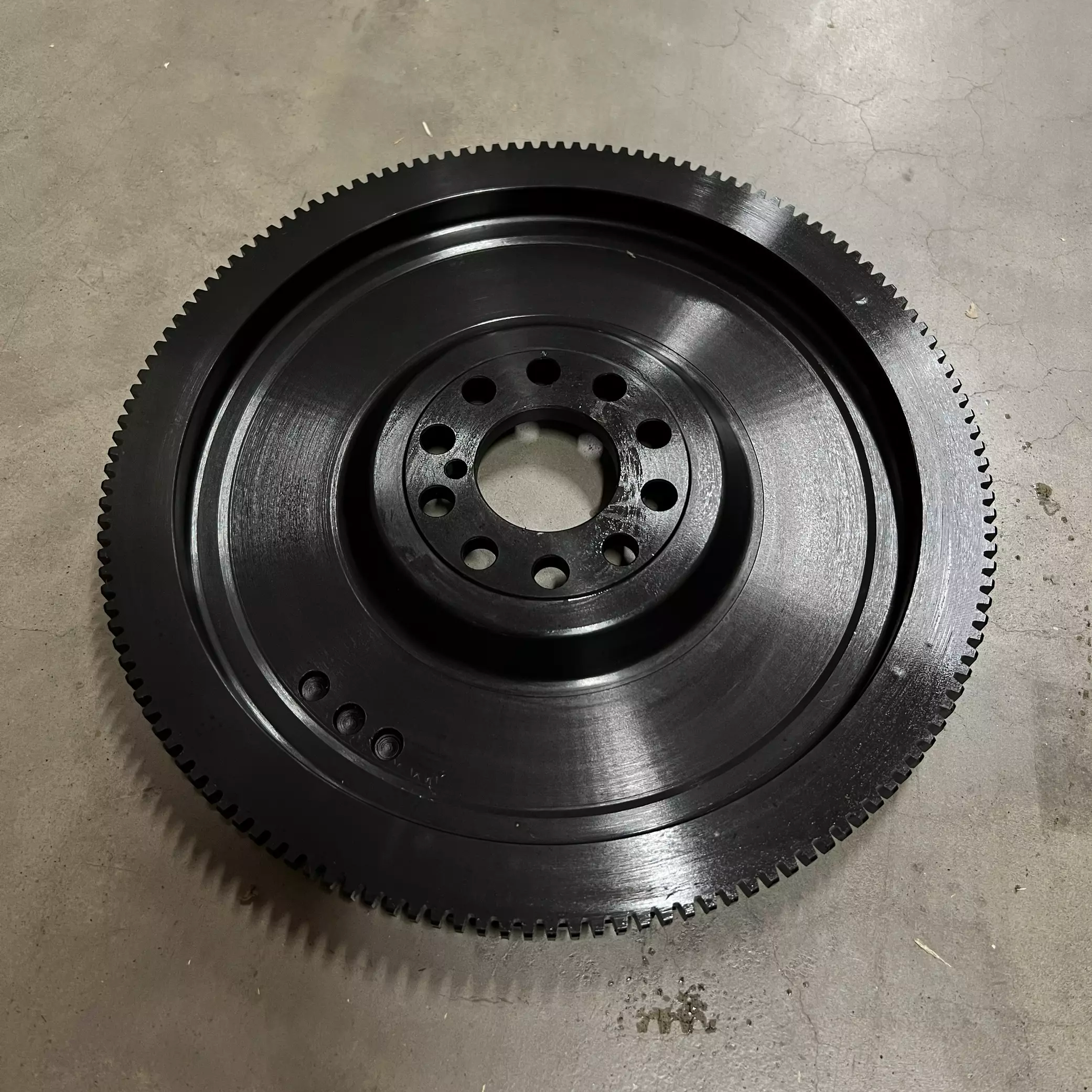 Flywheel Volvo white engine with integrated starter ring