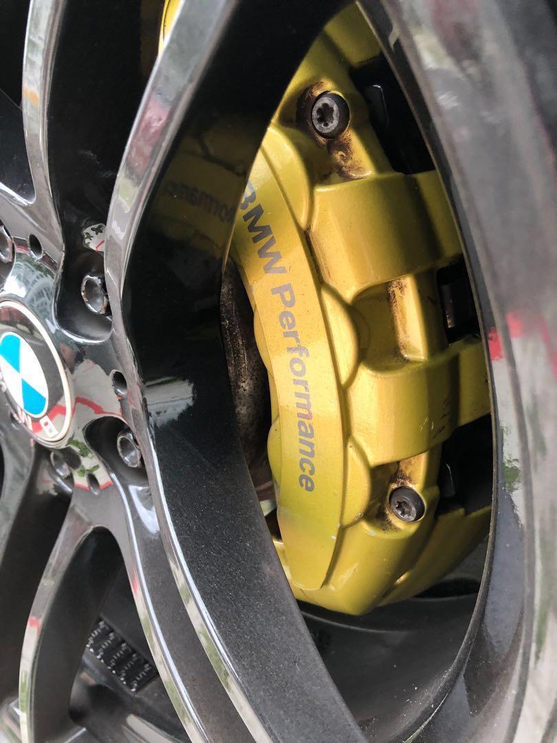 Carbotech XP10 brake pads for BMW M 6 piston caliper