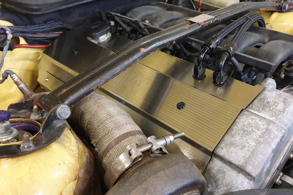 ASS Valve cover plate BMW M50