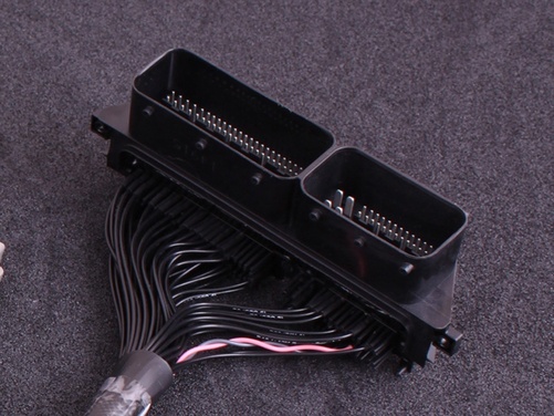Ford Focus RS 2010 154-pin ECU connector