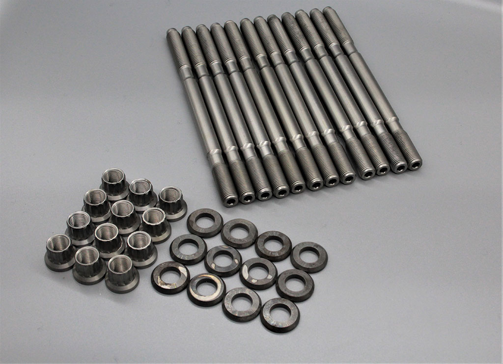 Audi 5 Cyl Head stud kit M12