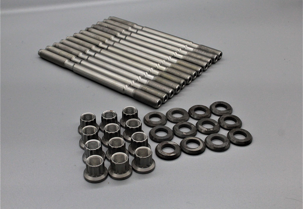 Audi 5 Cyl Head stud kit M12